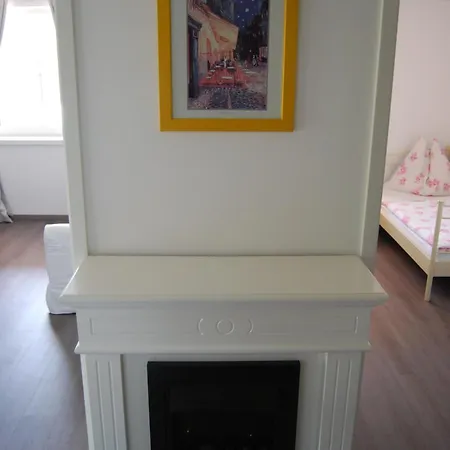 Mit Pool In Woerthersee Naehe *