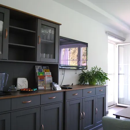 Mit Pool In Woerthersee Naehe Dellach (Klagenfurt-Land)