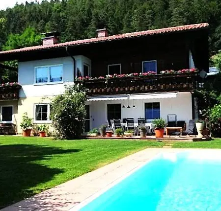 Premium-gartenwohnung, 4 Schlafzimmer & Pool In Woerthersee Naehe Apartment Dellach (Klagenfurt-Land)