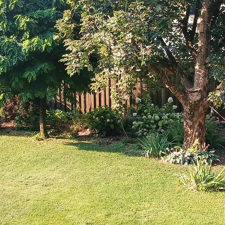 Apartment Premium-gartenwohnung, 4 Schlafzimmer & Pool In Woerthersee Naehe Dellach (Klagenfurt-Land)